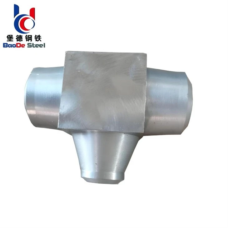 Heavy duty forged tee fittings